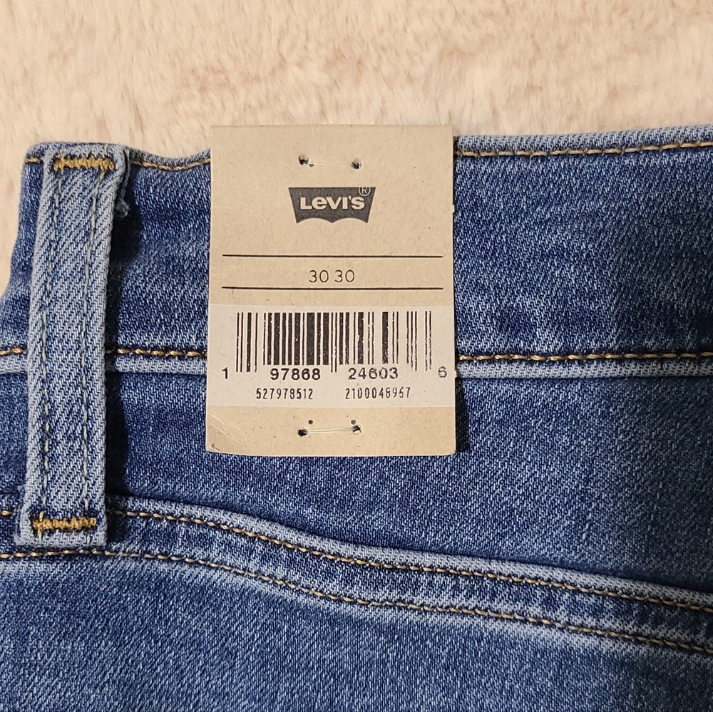 ⛔️SOLD⛔️ Levi's Super Skinny 720 High-rise Jeans